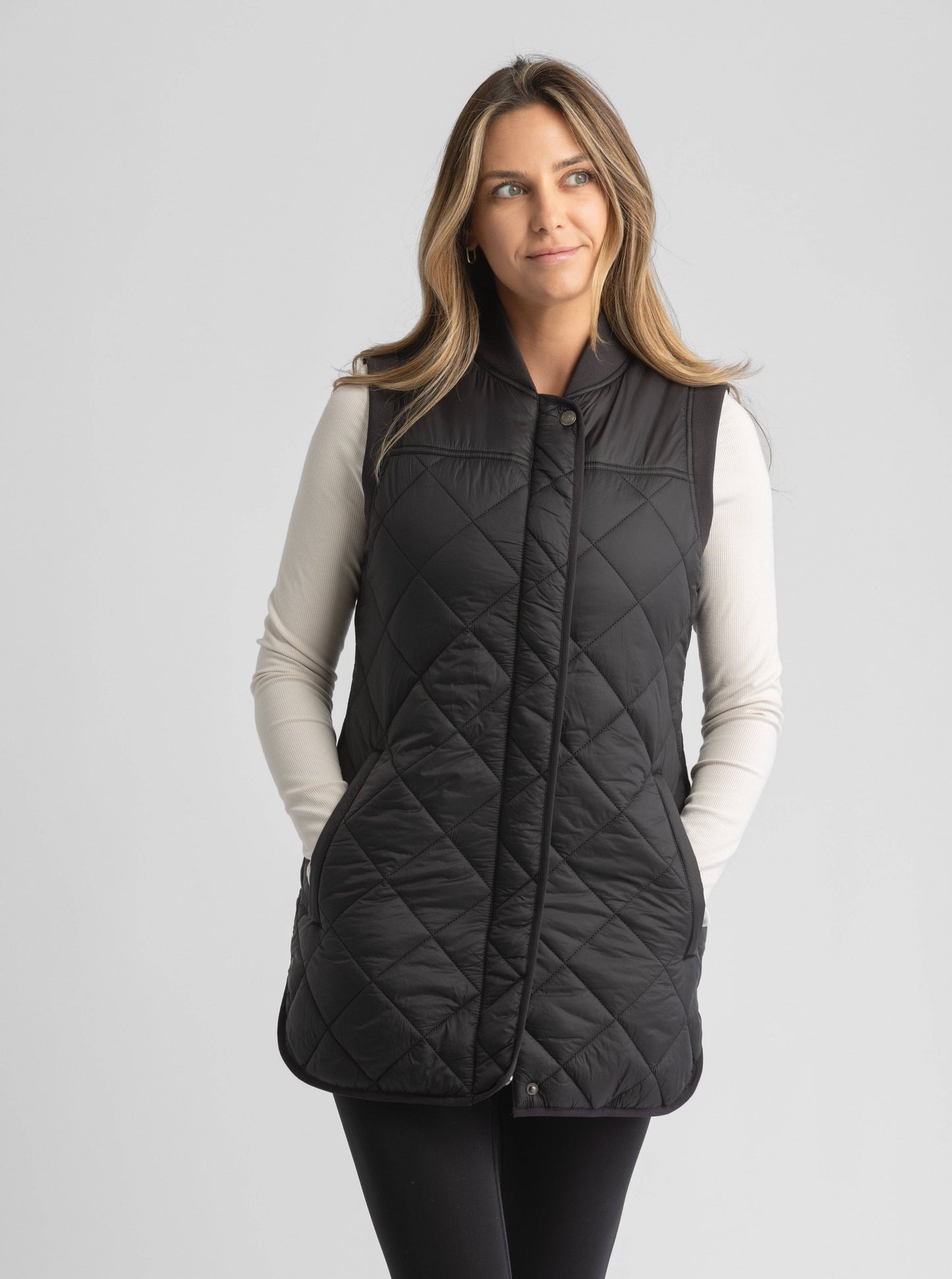 Women's Diamond Quilt Puffer Vest Black